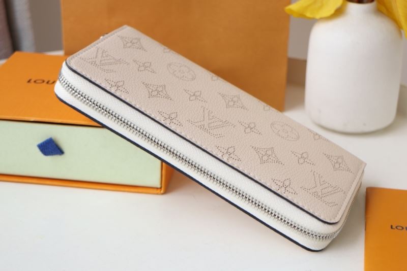 Louis Vuitton Wallets